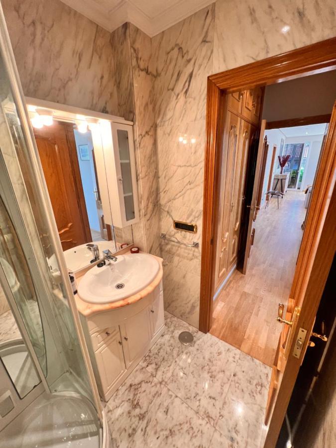 Apartamentos San Martin Ourense Centro 1 מראה חיצוני תמונה